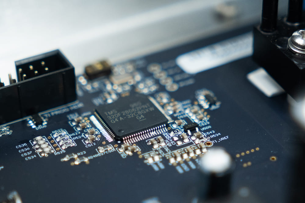 Component Avaliability and Lifecycle Management